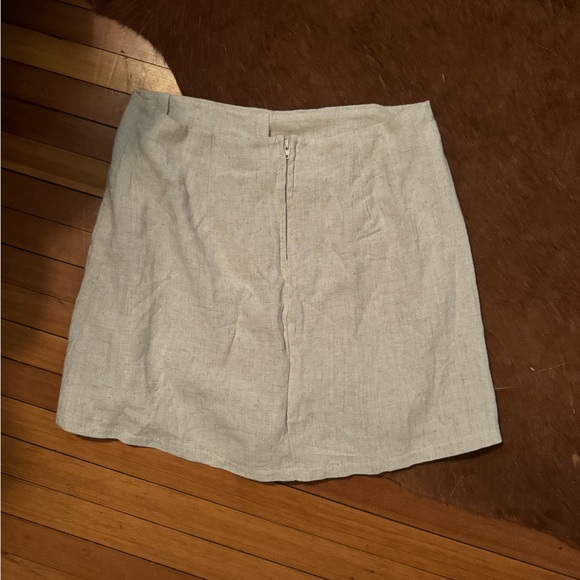 Altar’d State Beige Linen Skirt Size XS - Picture 3 of 4